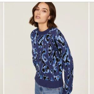 Derek Lam Collective Blue Black Animal Print Crewneck Sweater. Size M. NWOT.